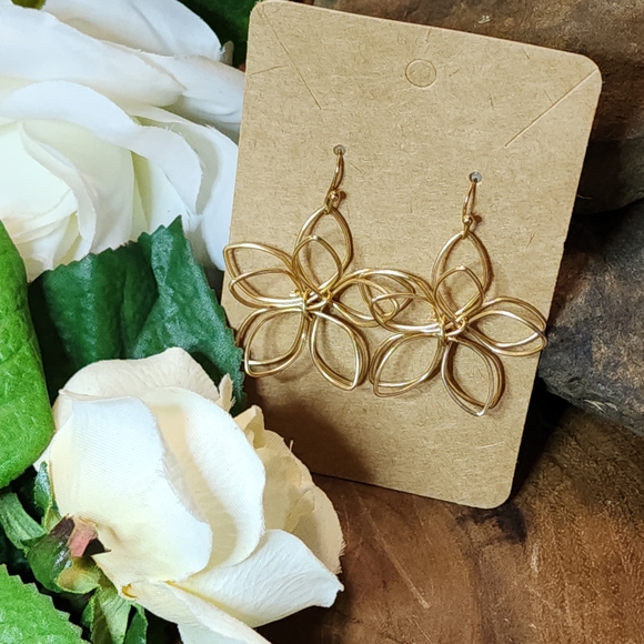 Gold Tone Open-Work Flower Drop Earrings - Picture 6 of 8